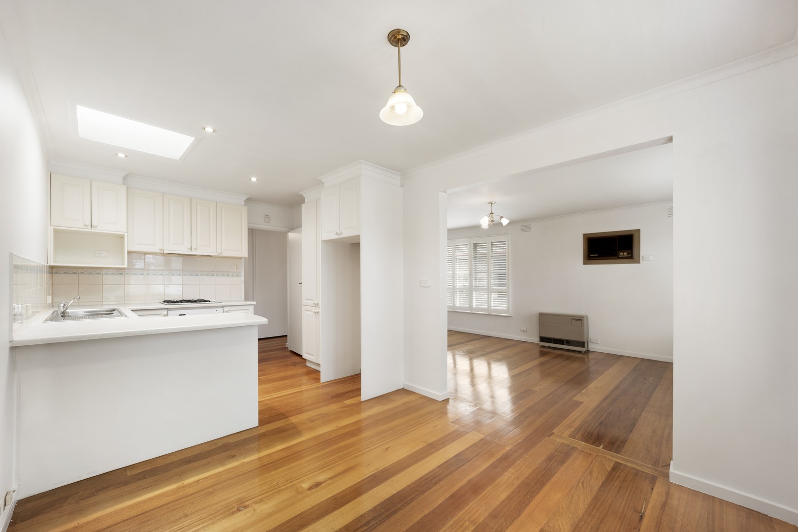 1/5-7 Venice Street, Mentone, VIC 3194, Mentone - Thumbnail 4