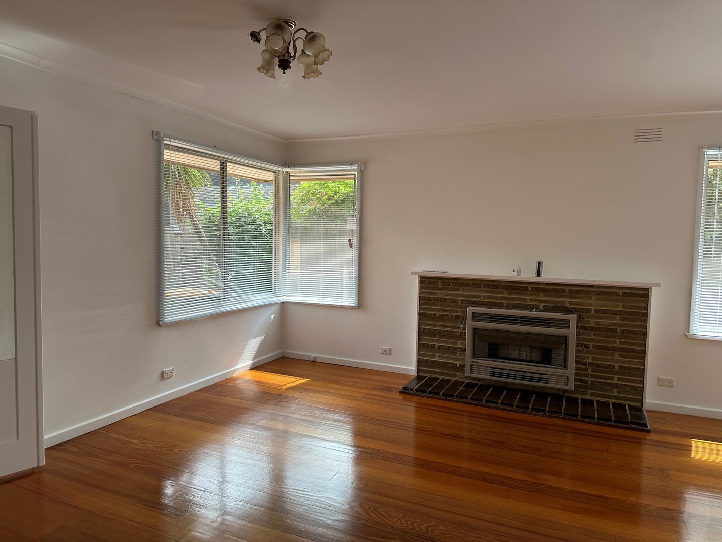 1/5 Blanche Court, Doncaster East, VIC 3109, Doncaster East - Thumbnail 4