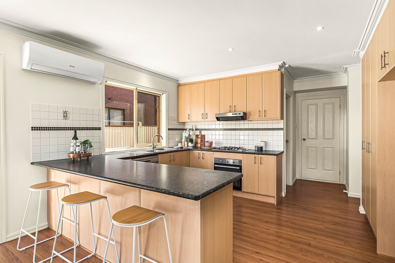 1/5 Cameron Road, Essendon, VIC 3040, Essendon - Thumbnail 4