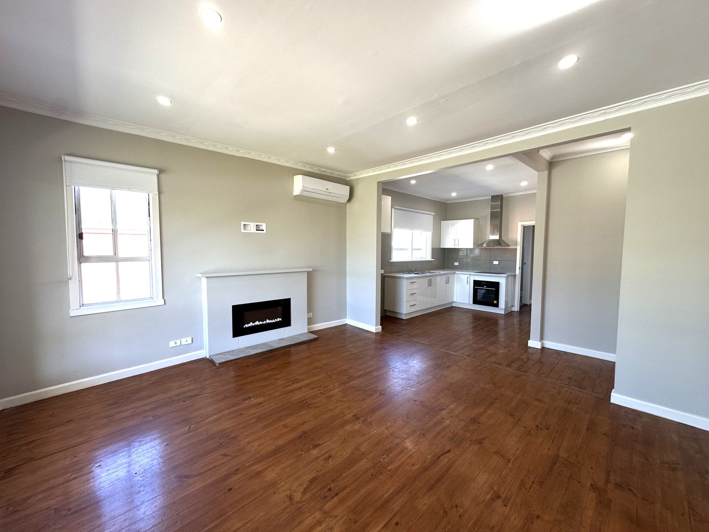 1/5 Dunloe Avenue, Norlane, VIC 3214 - Thumbnail 1 - 11/04/2025