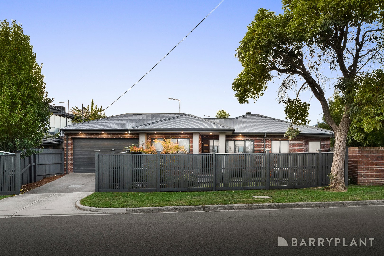 1/5 Elamo Road, Healesville, VIC 3777 - Thumbnail 2 - 29/04/2026
