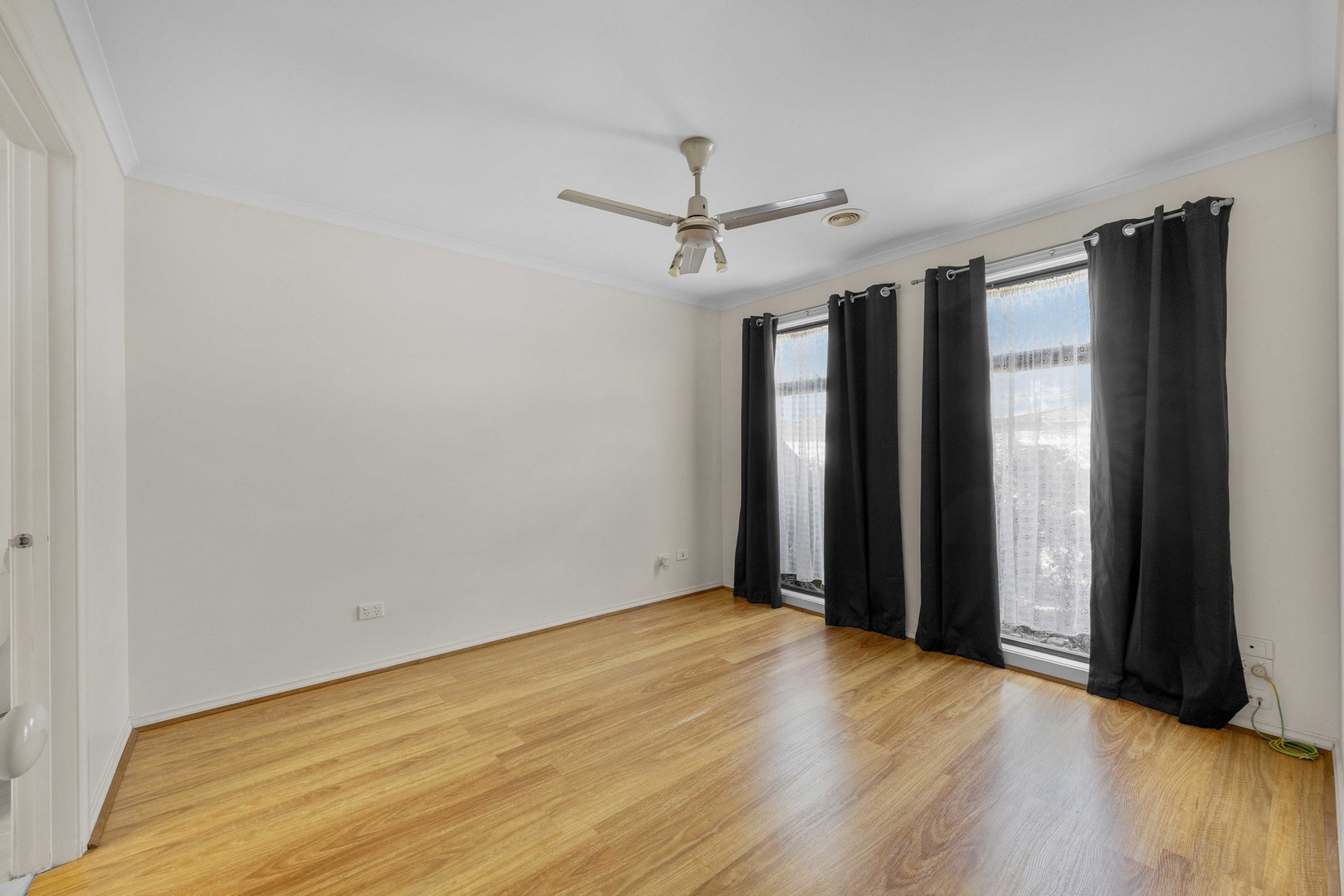 1/5 Elgin Close, Hillside, VIC 3037, Hillside - Thumbnail 4