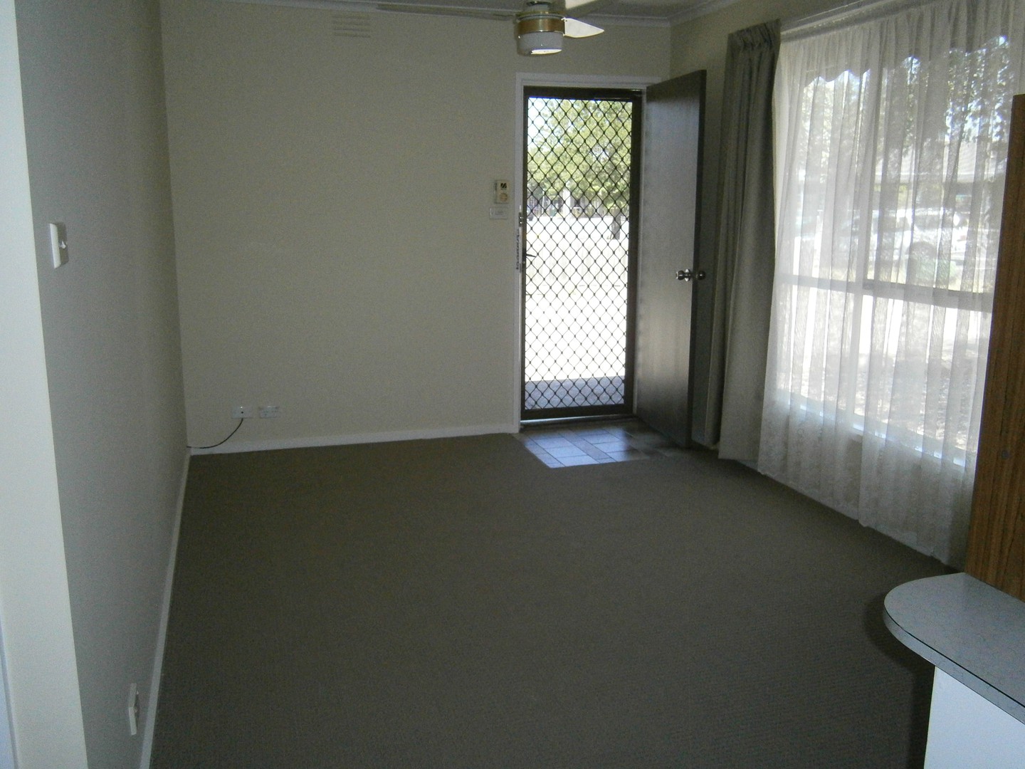 1/5 Evans Street, Sunbury, VIC 3429 - Thumbnail 2 - 10/09/2021