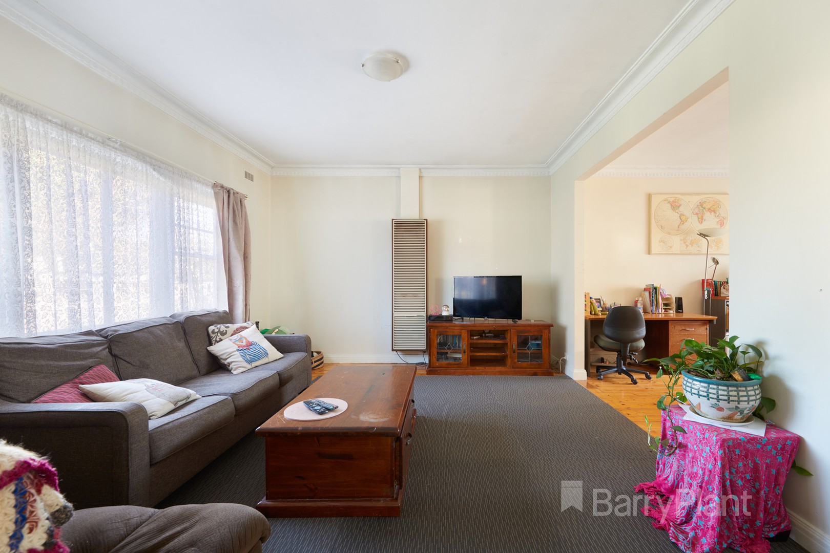 1/5 Fox Street, Dandenong, VIC 3175 - Thumbnail 2 - 05/07/2022