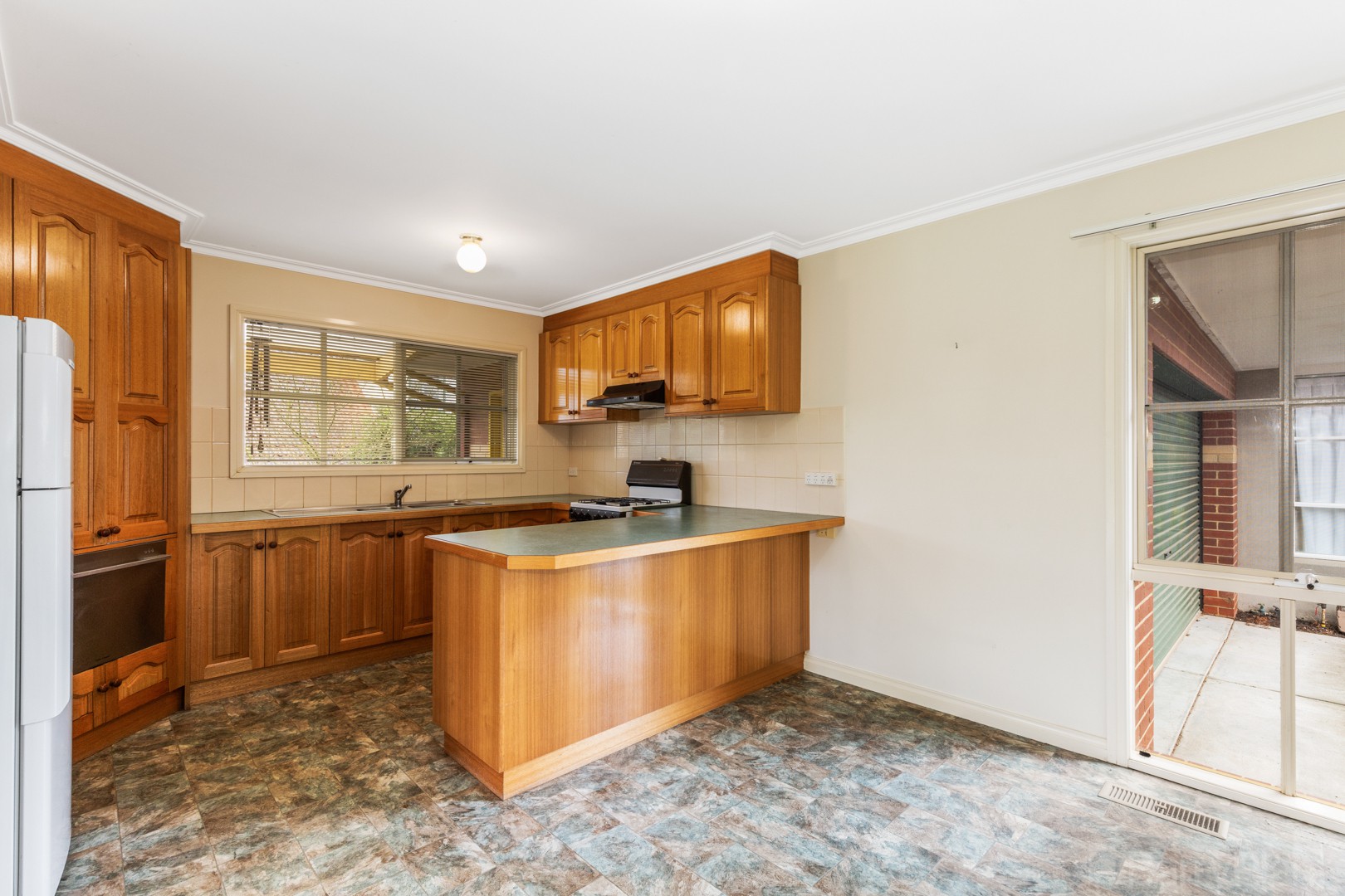 1/5 Good Governs Street, Mitcham, VIC 3132, Mitcham - Thumbnail 4