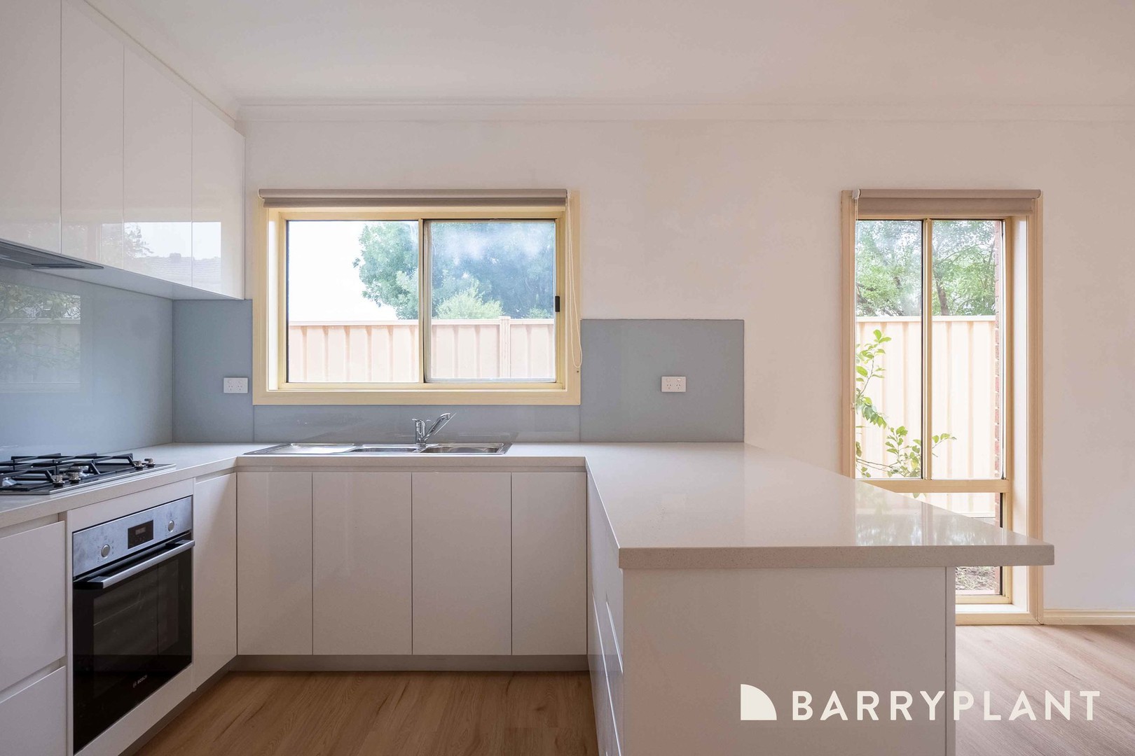1/5 Ilani Street, Epping, VIC 3076, Epping - Thumbnail 2