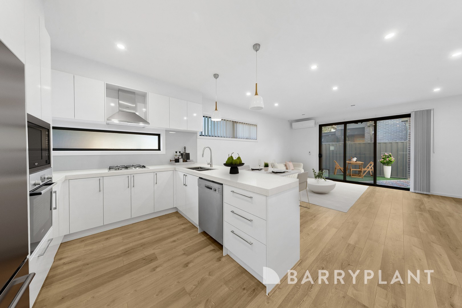 1/5 Kenneth Street, Braybrook, VIC 3019, Braybrook - Thumbnail 2