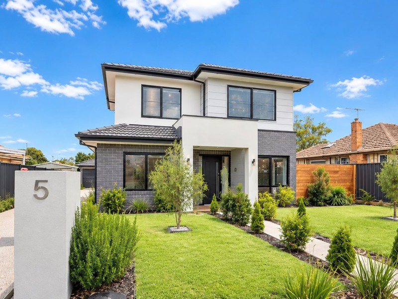 1/5 Lyons Street, Glenroy, VIC 3046 - Image - 05/10/2026