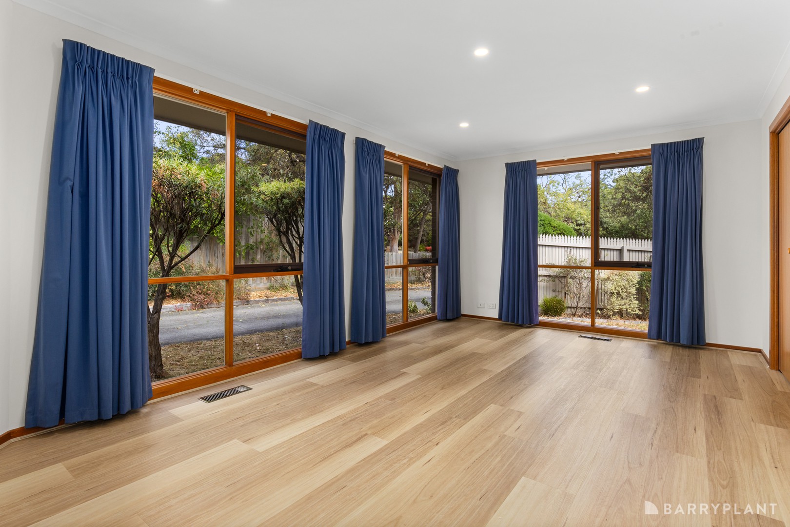 1/5 Mount Pleasant Road, Nunawading, VIC 3131, Nunawading - Thumbnail 2