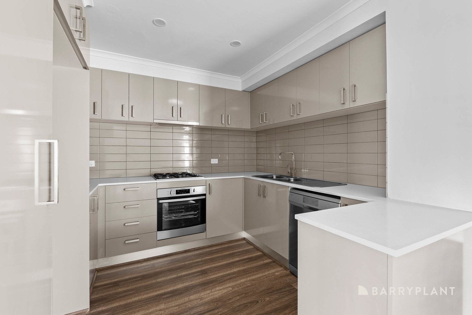 1/5 Nandina Road, Narre Warren, VIC 3805, Narre Warren - Thumbnail 5