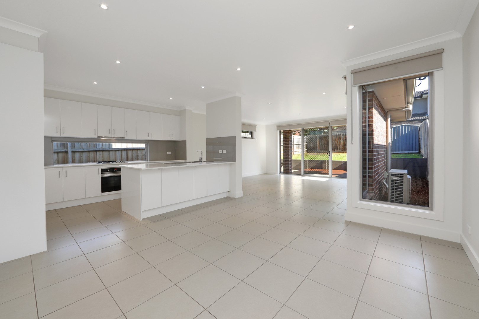 1/5 O'Connor  Road, Knoxfield, VIC 3180, Knoxfield - Thumbnail 3