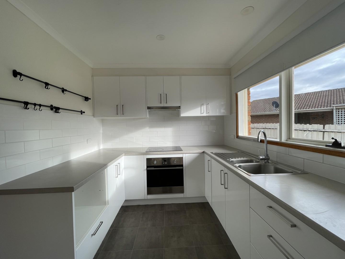 1/5 Sanderling Street, Werribee, VIC 3030, Werribee - Thumbnail 2