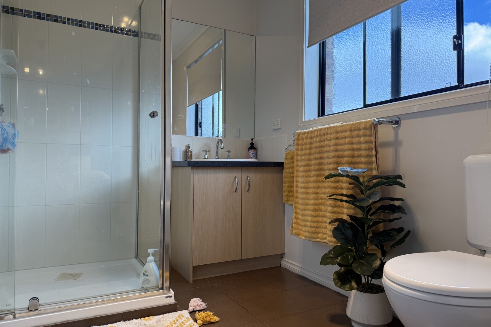 1/5 Sayvel Close, Hillside, VIC 3037 - Thumbnail 2 - 27/04/2026