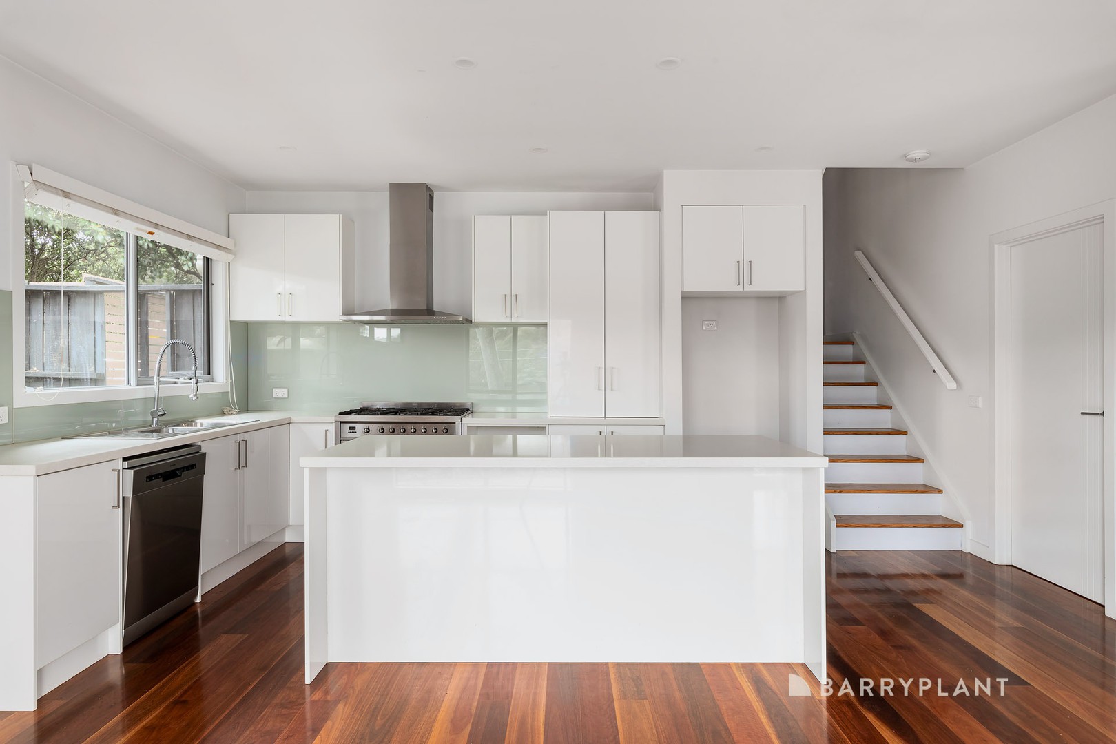 1/5 Woodland Grove, Briar Hill, VIC 3088, Briar Hill - Thumbnail 4