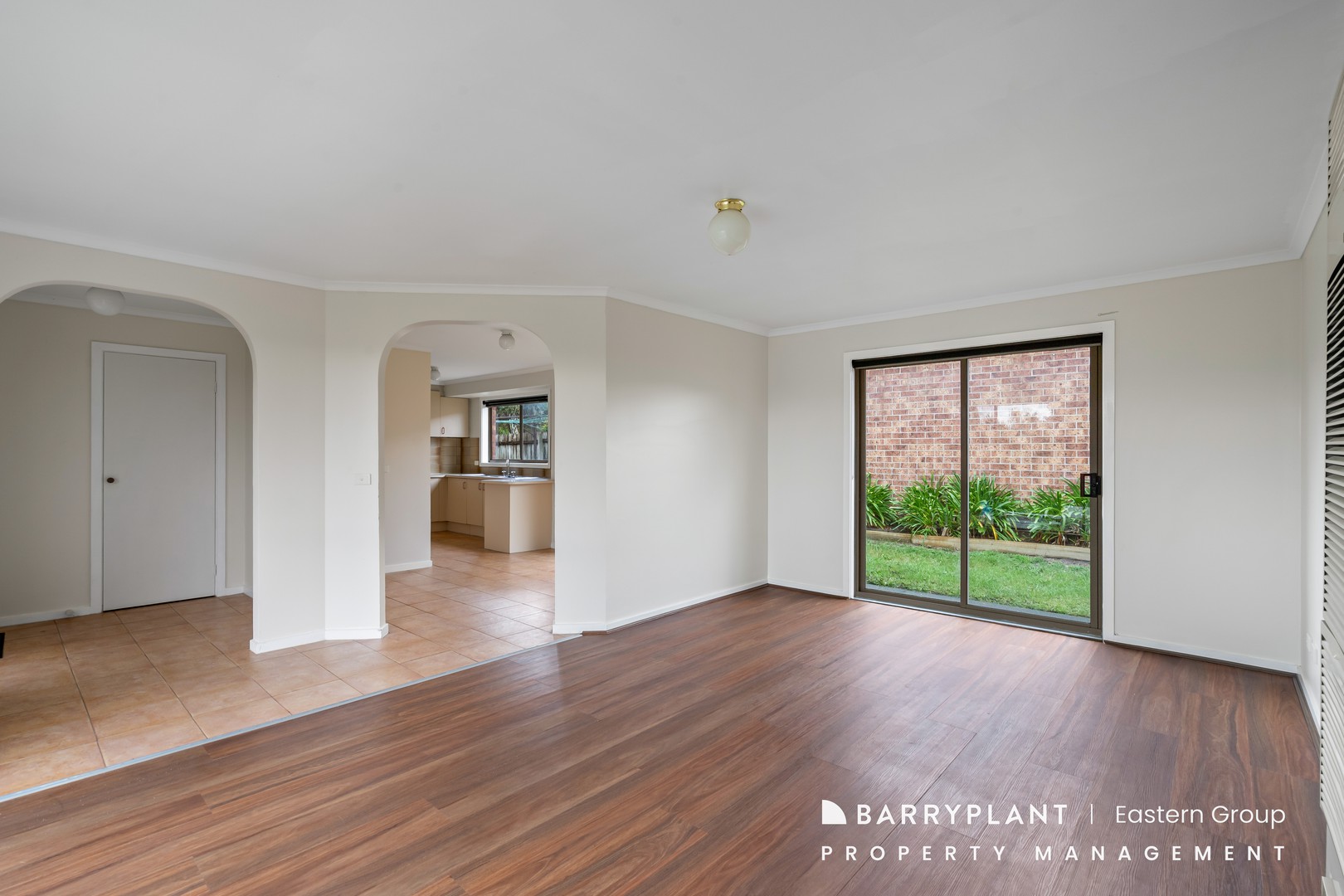 1/50 Leopold Crescent, Hampton Park, VIC 3976 - Thumbnail 2 - 23/10/2025