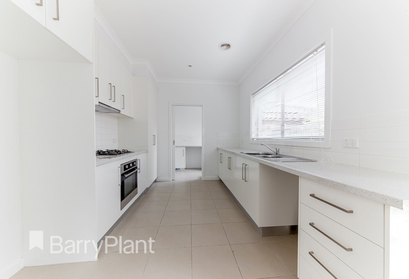 1/51 Avondale Avenue, St Albans, VIC 3021, St Albans - Thumbnail 2
