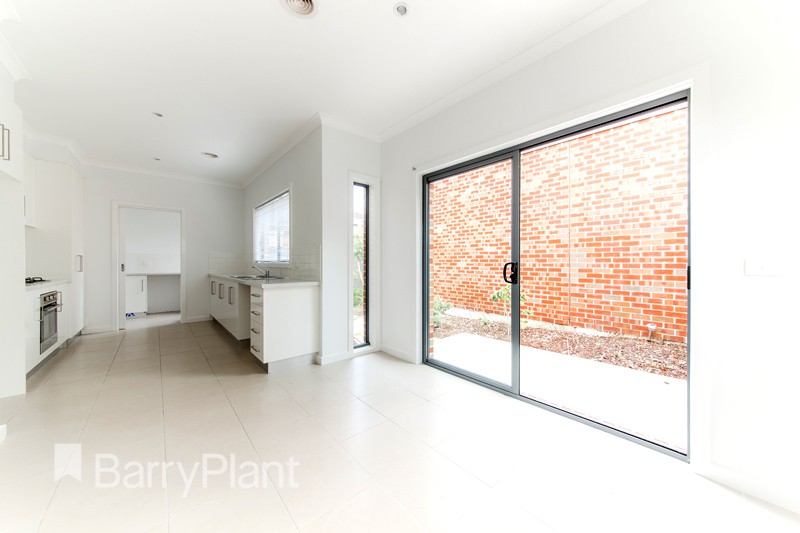 1/51 Avondale Avenue, St Albans, VIC 3021, St Albans - Thumbnail 3