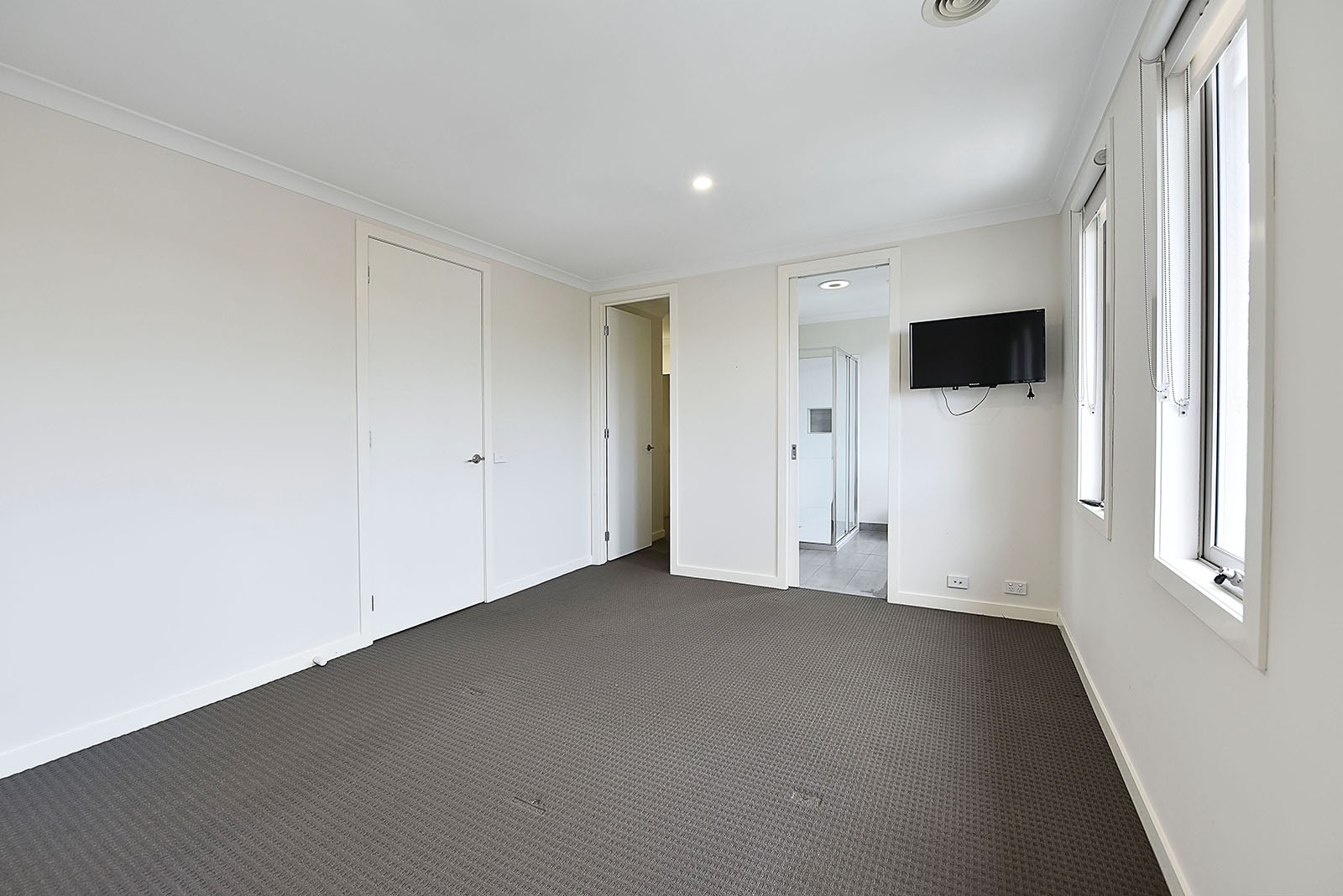 1/52 Banksia Grove, Tullamarine, VIC 3043, Tullamarine - Thumbnail 4