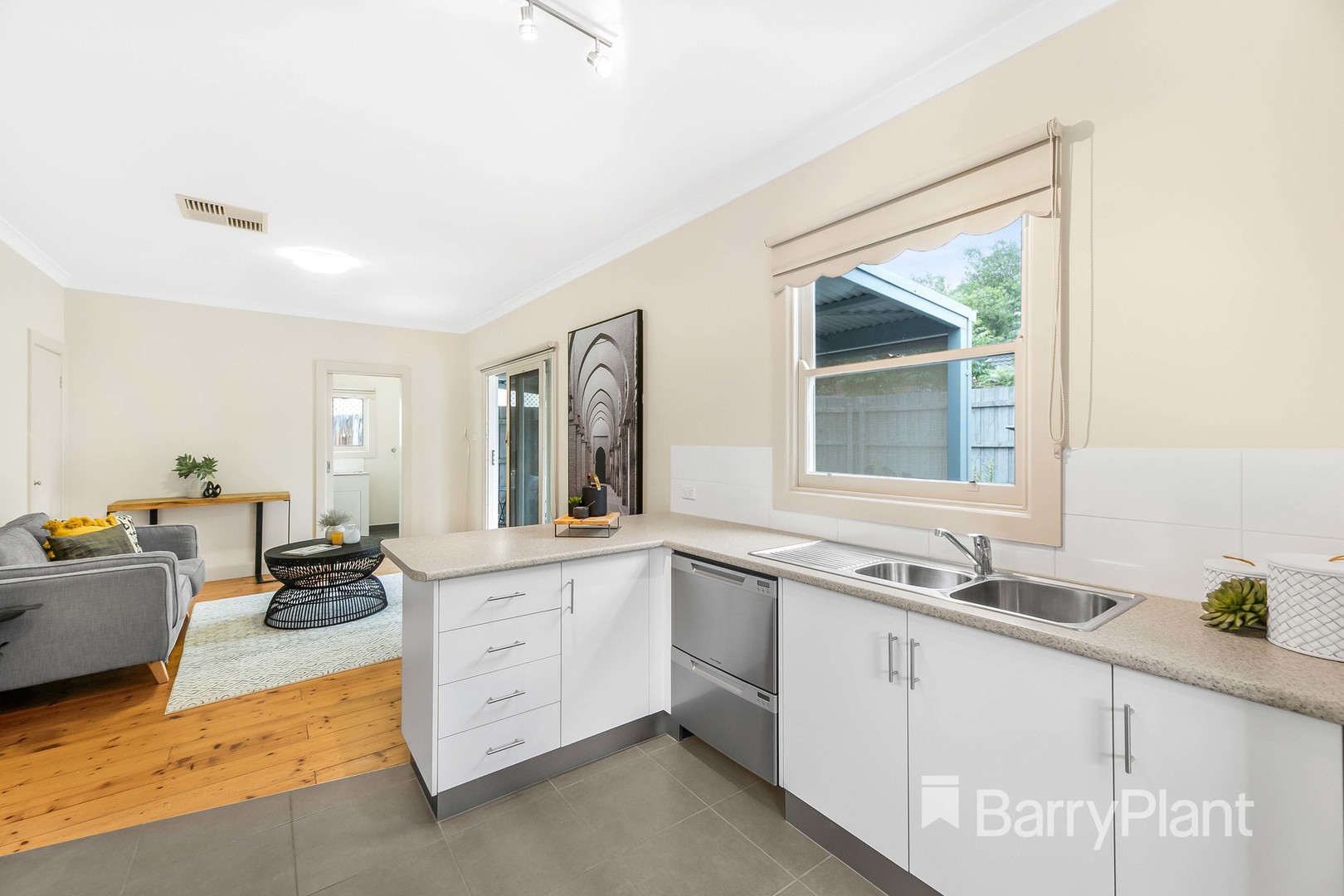 1/52 Orange Grove, Bayswater, VIC 3153, Bayswater - Thumbnail 3