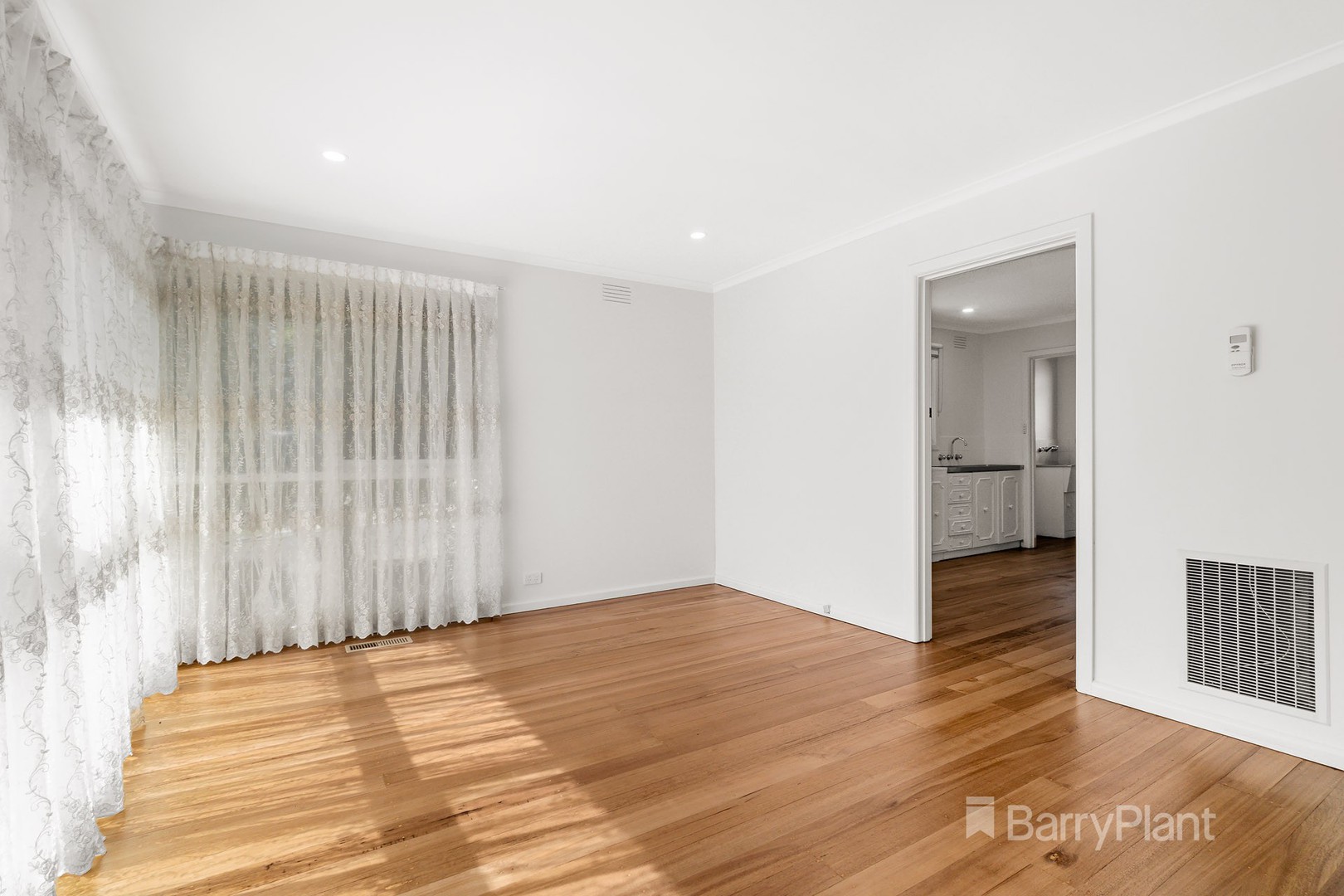 1/52 Rosella Street, Doncaster East, VIC 3109, Doncaster East - Thumbnail 5