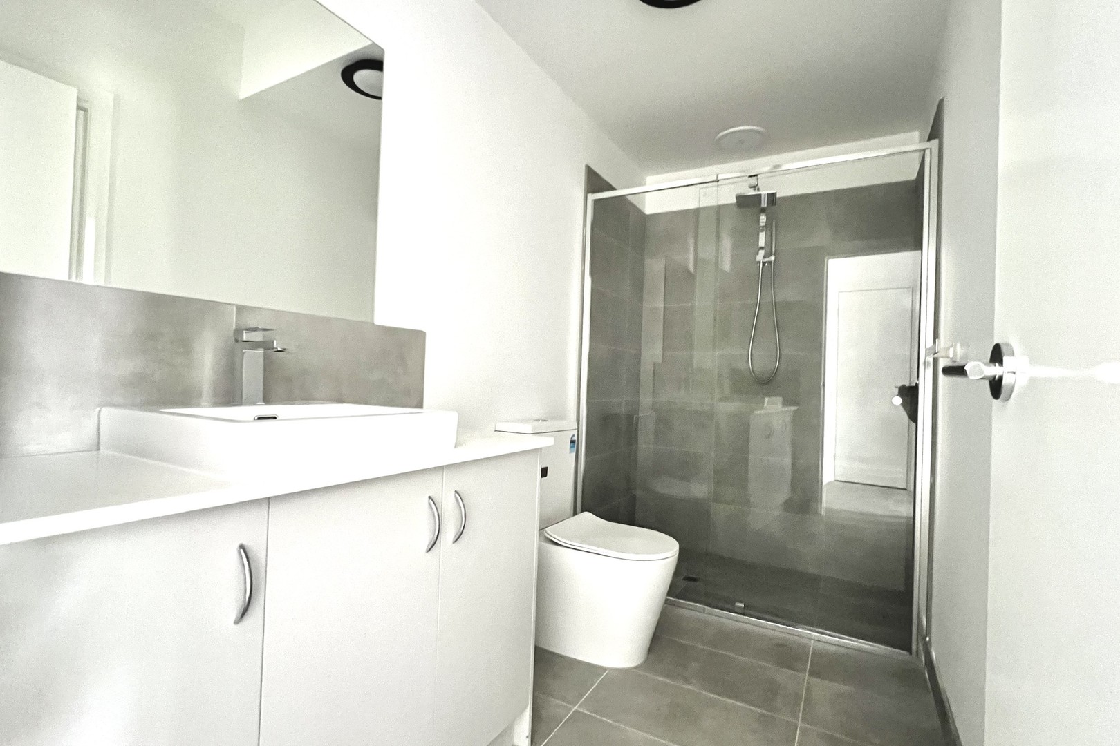 1/54 Walmer Avenue, St Albans, VIC 3021, St Albans - Thumbnail 3
