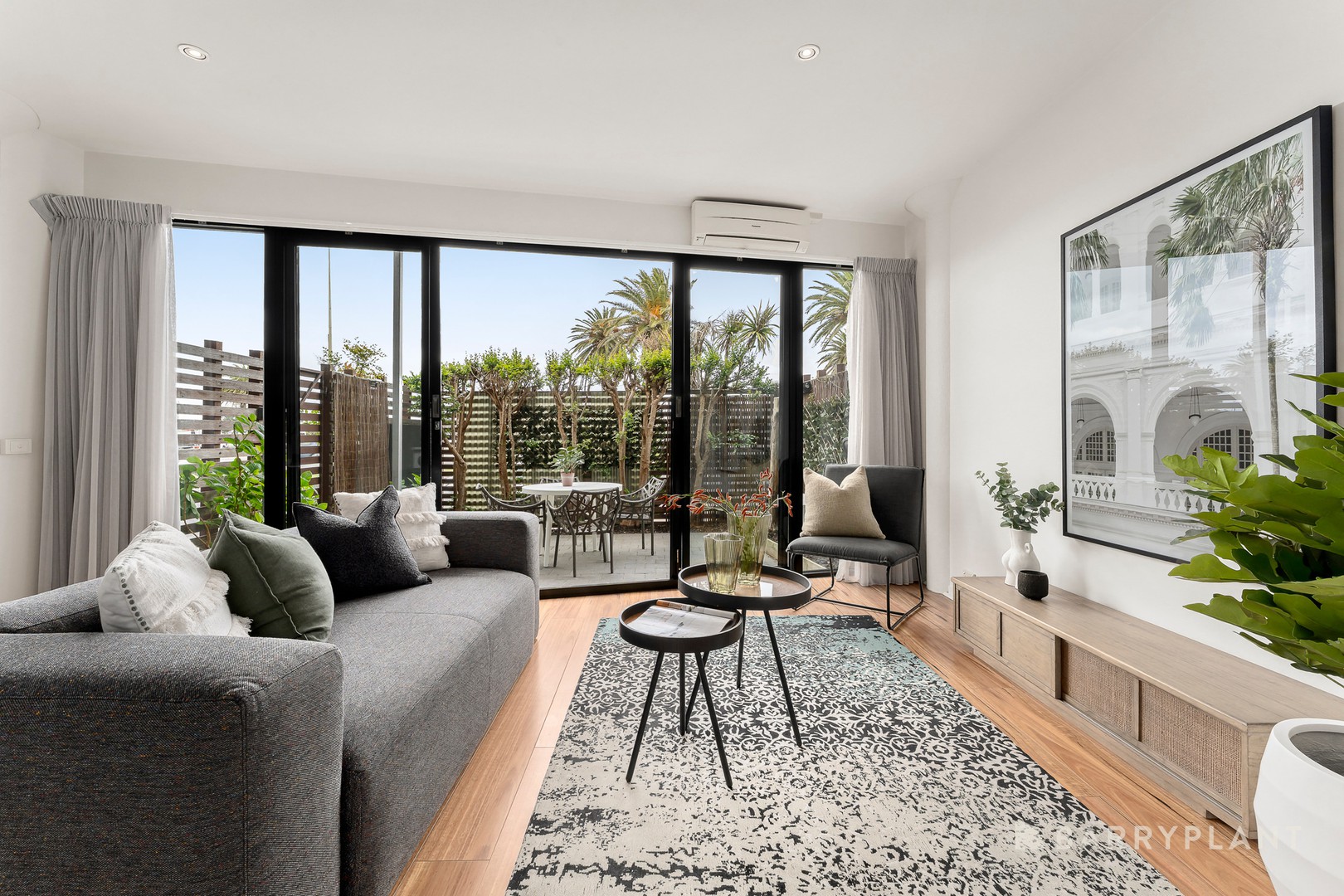 1/555 Main Street, Mordialloc, VIC 3195, Mordialloc - Thumbnail 2