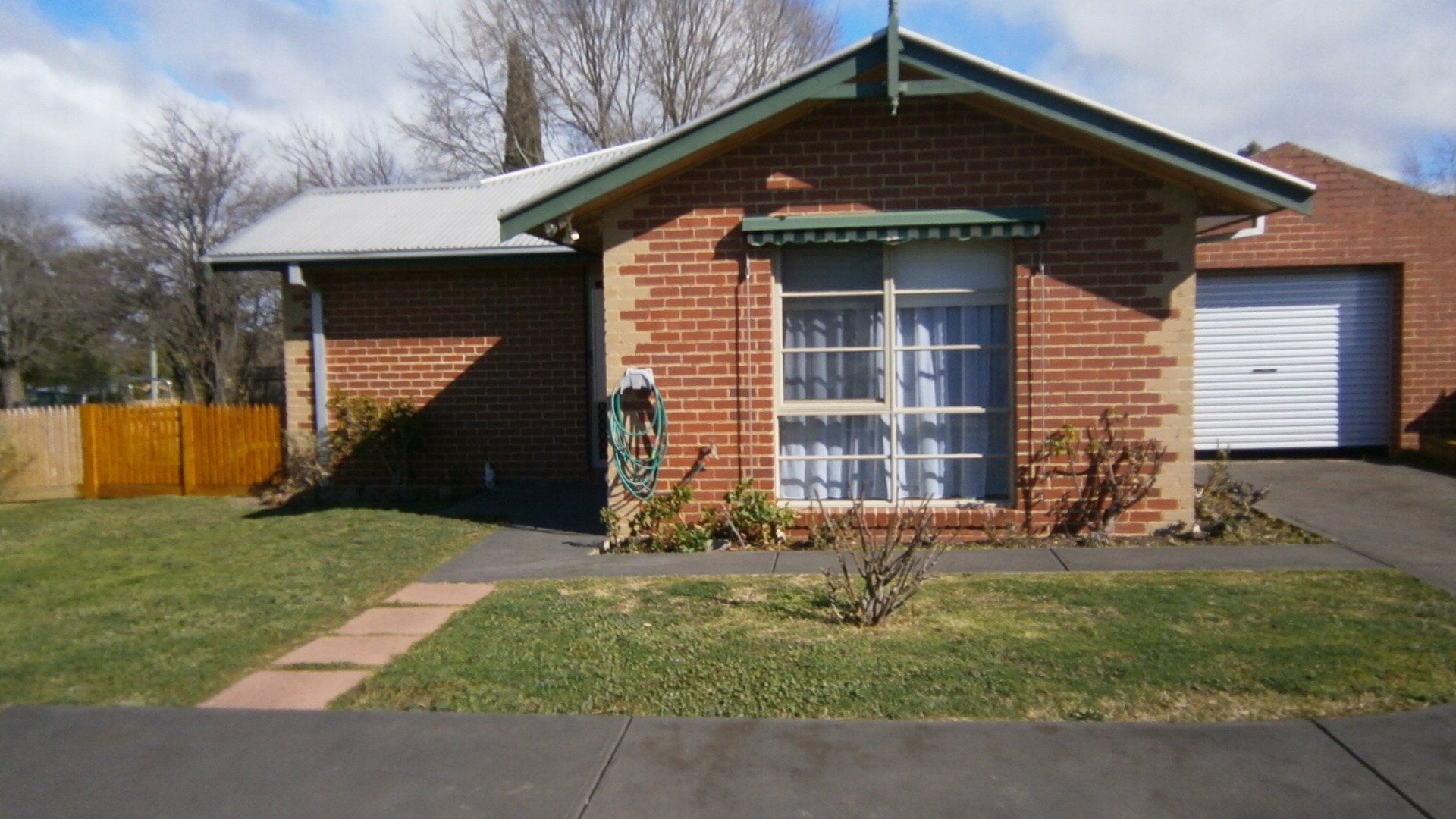 1/56-58 Main RoadRiddells Creek, VIC 3431  - Leased, Riddells Creek - Thumbnail 2