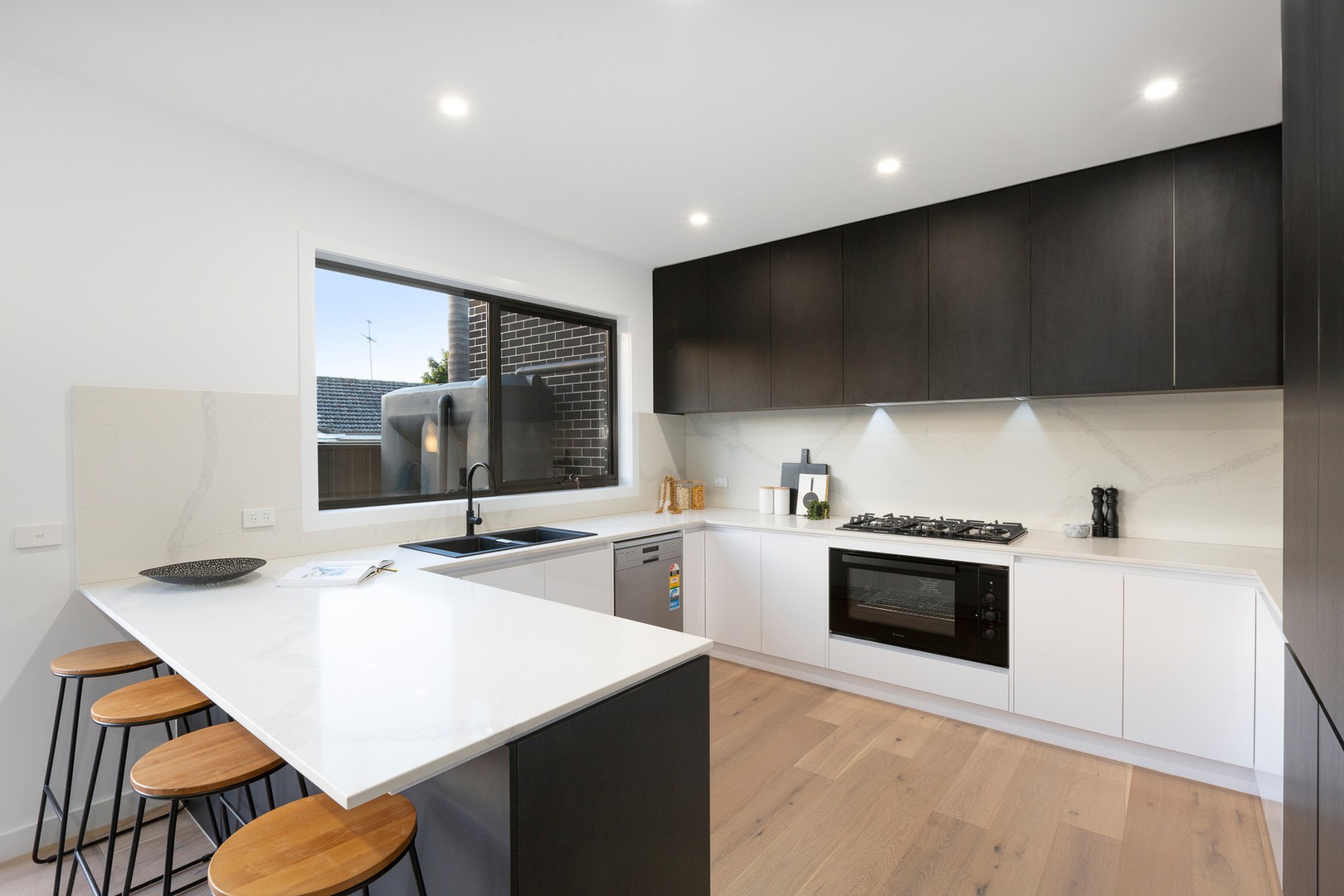 1/56 Henty StreetReservoir, VIC 3073, Reservoir - Thumbnail 5