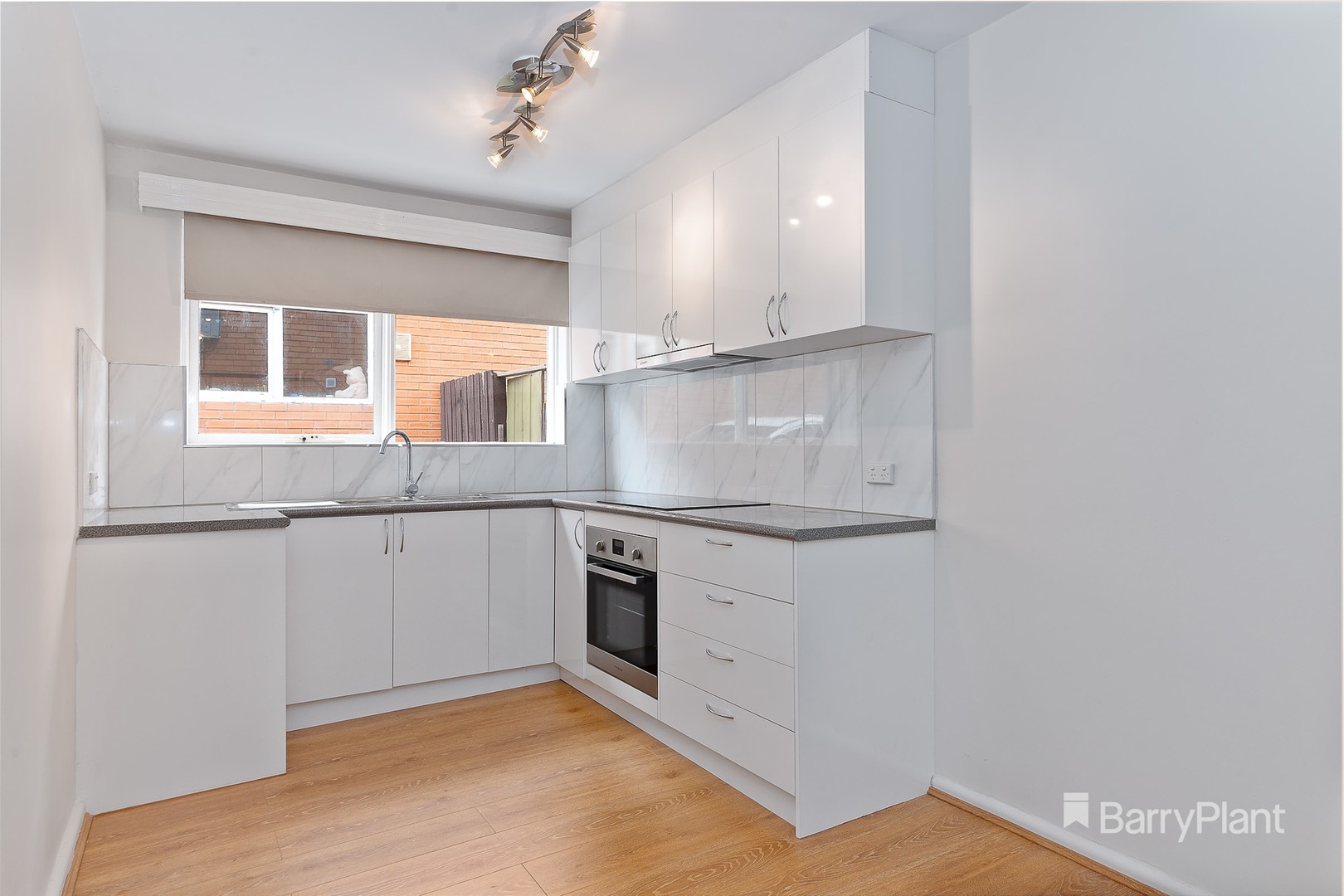 1/562 Pascoe Vale Road, Pascoe Vale, VIC 3044, Pascoe Vale - Thumbnail 2