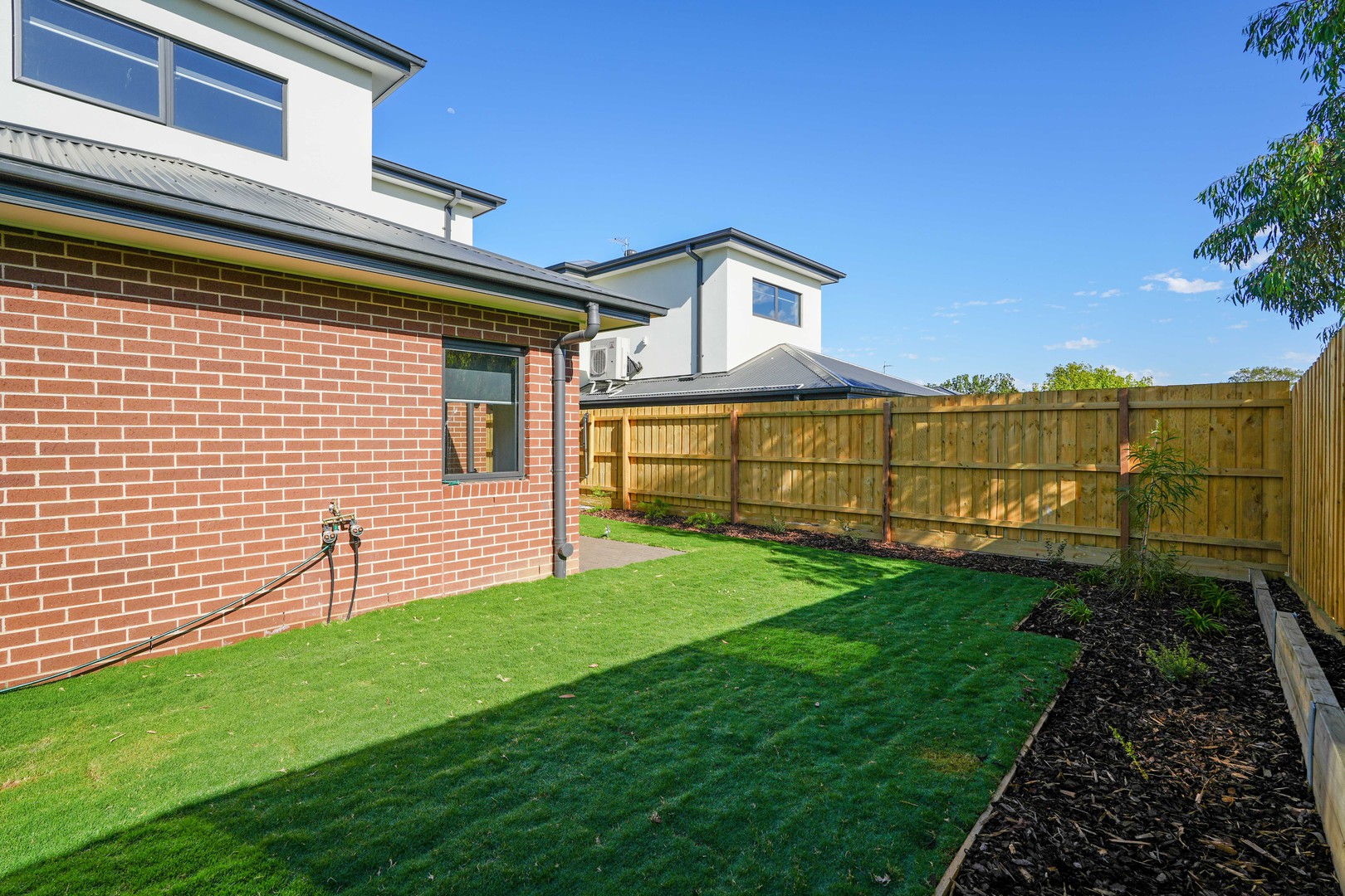 1/56B Fitzroy StreetKilmore, vic 3764  - Leased, Kilmore - Thumbnail 2