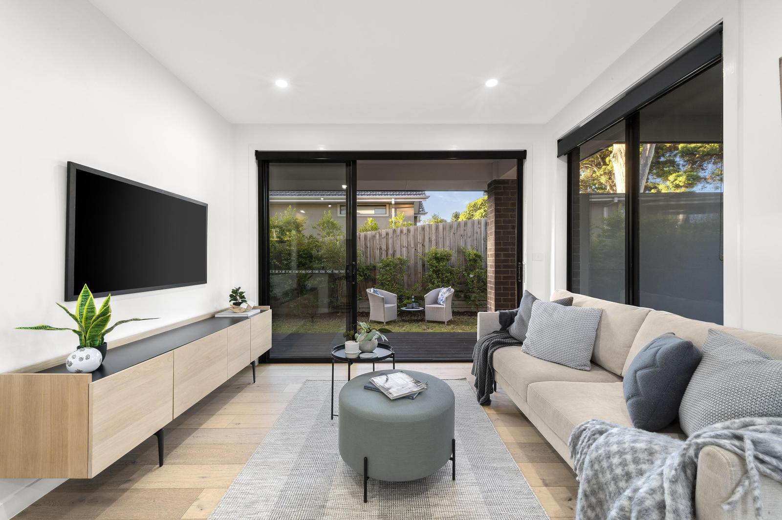 1/57 Rose Avenue, Templestowe Lower, VIC 3107, Templestowe Lower - Thumbnail 2