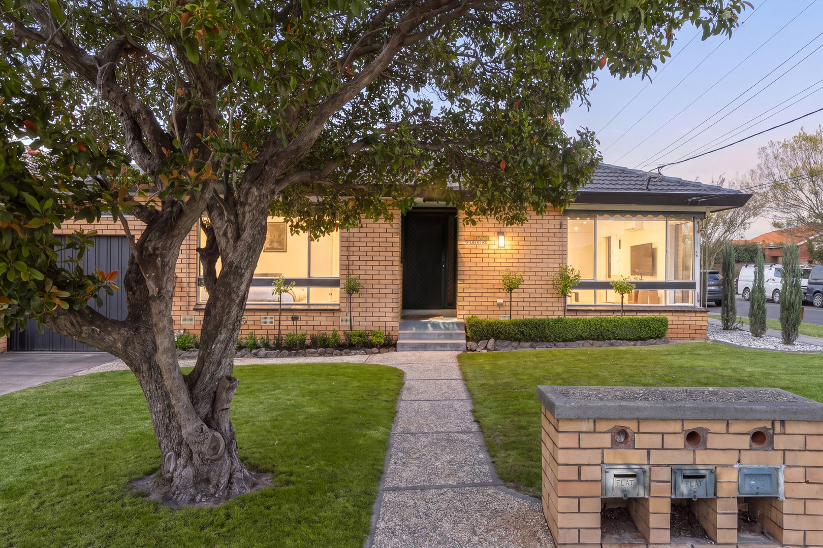 1/572 Gilbert Road, Reservoir - Image 1