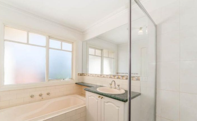 1/58 Manningham Road, Bulleen, VIC 3105 - Thumbnail 2 - 09/07/2025