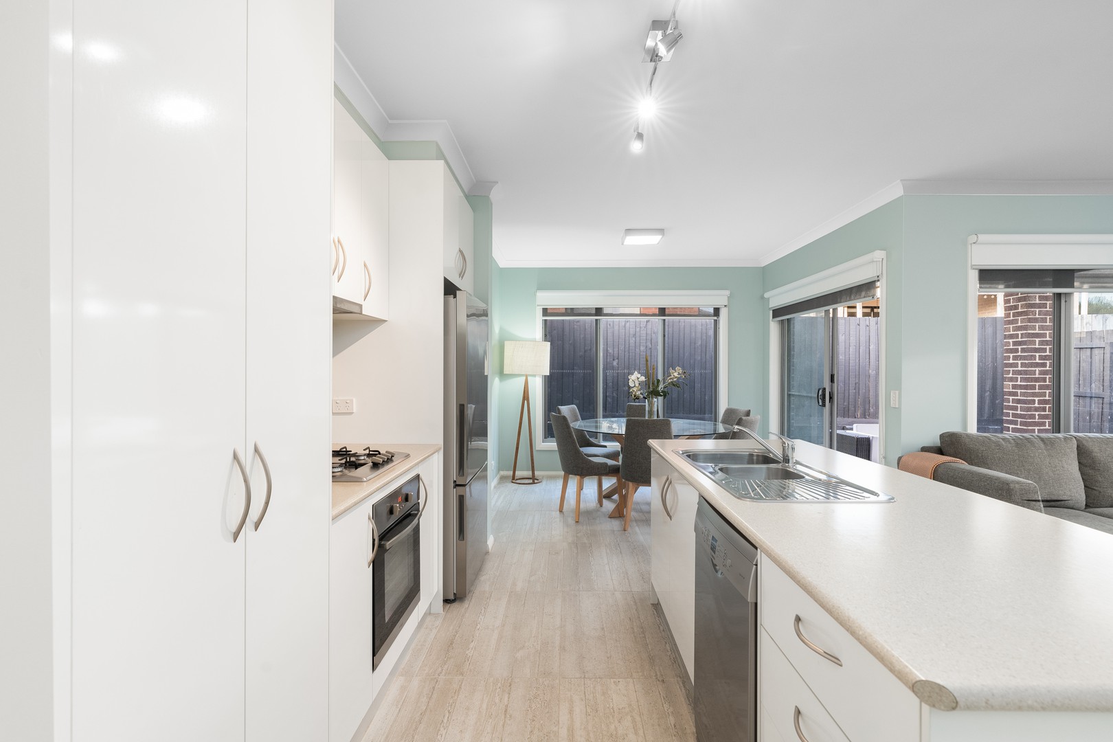 1/59 Oakwood Crescent, Waurn Ponds, VIC 3216, Waurn Ponds - Thumbnail 2