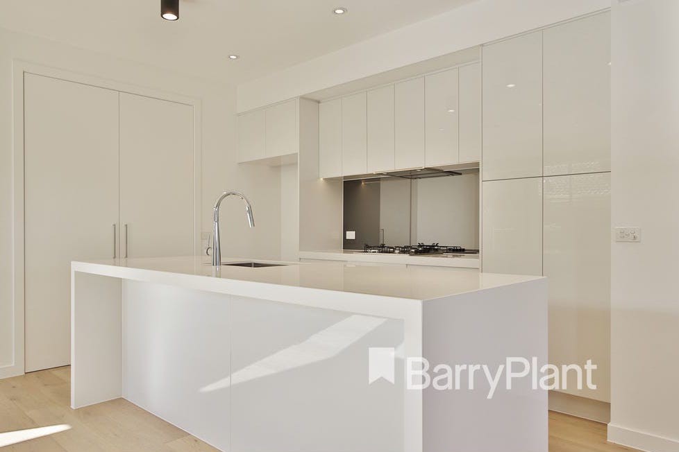 1/59 Turana Street, Doncaster, VIC 3108, Doncaster - Thumbnail 2