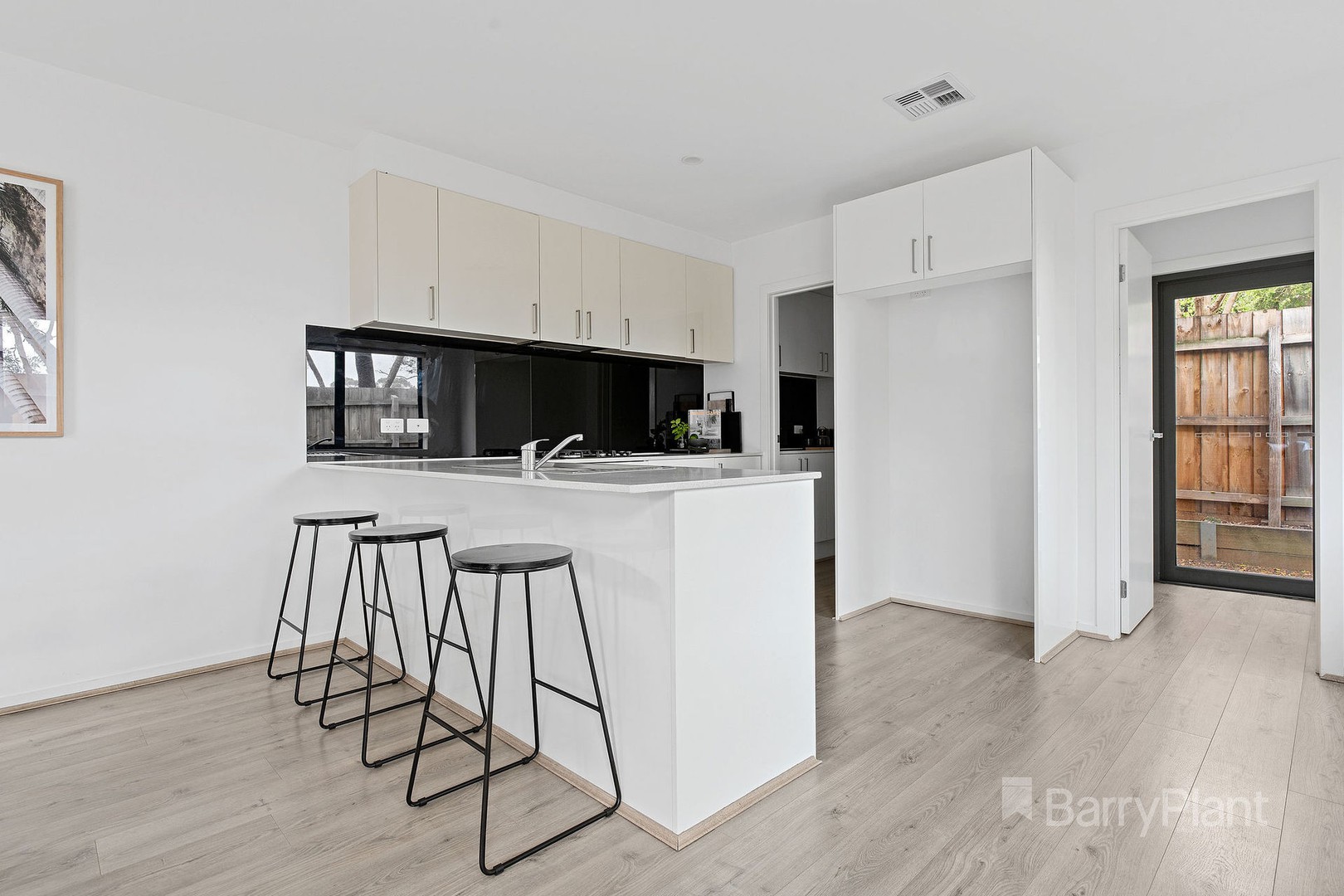 1/5B Olympic Avenue, Frankston, VIC 3199, Frankston - Thumbnail 4