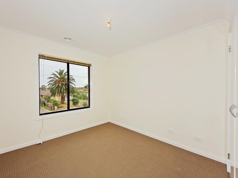 1/6-8 Glendenning Street, St Albans, VIC 3021, St Albans - Thumbnail 4