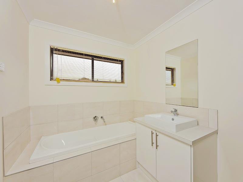 1/6-8 Glendenning Street, St Albans, VIC 3021, St Albans - Thumbnail 5