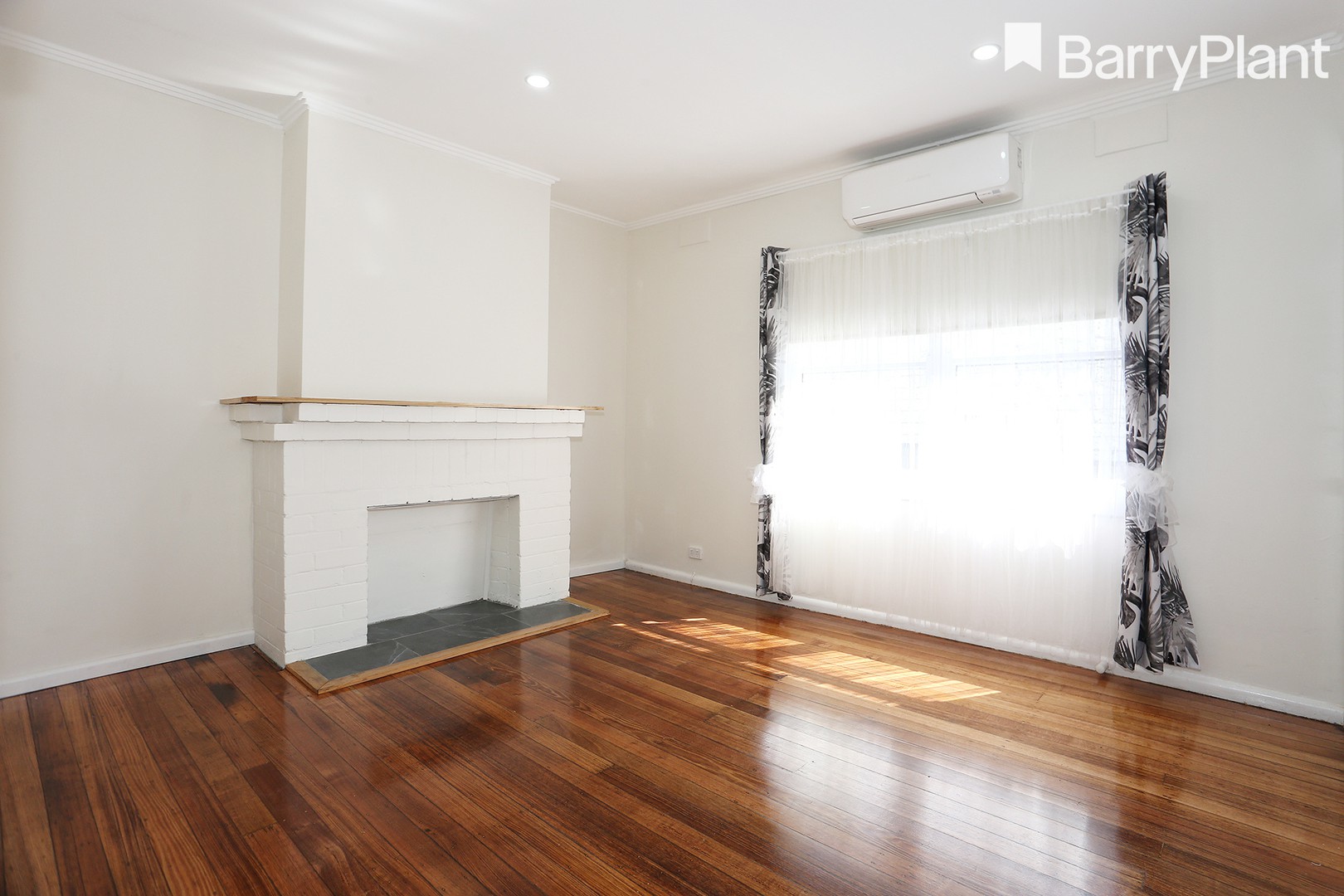 1/6 Birdwood Street, Frankston, VIC 3199, Frankston - Thumbnail 2