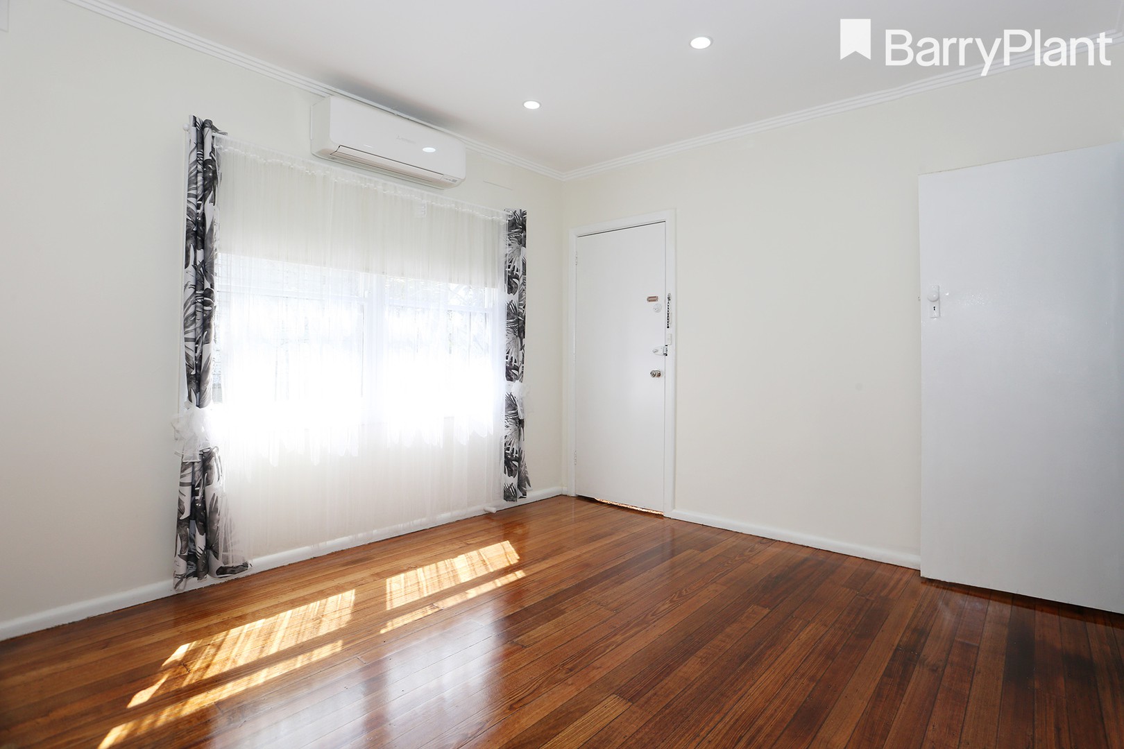1/6 Birdwood Street, Frankston, VIC 3199, Frankston - Thumbnail 3