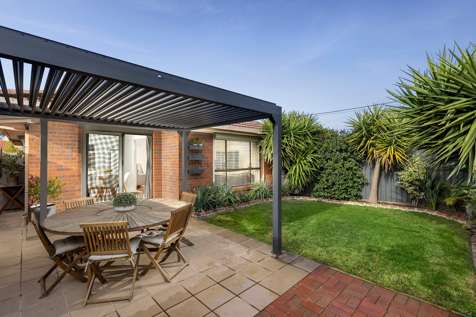 1/6 Henderson Road, Tullamarine, VIC 3043, Tullamarine - Thumbnail 2