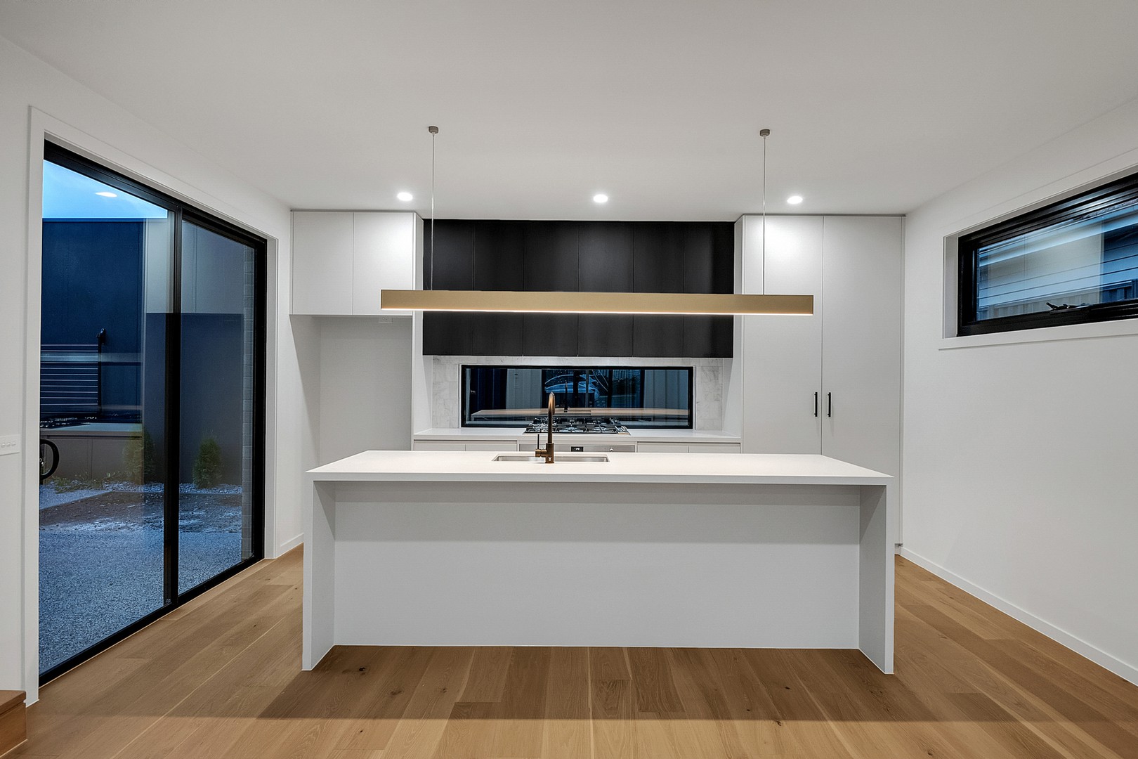 1/6 Horton Street, Reservoir, VIC 3073, Reservoir - Thumbnail 2