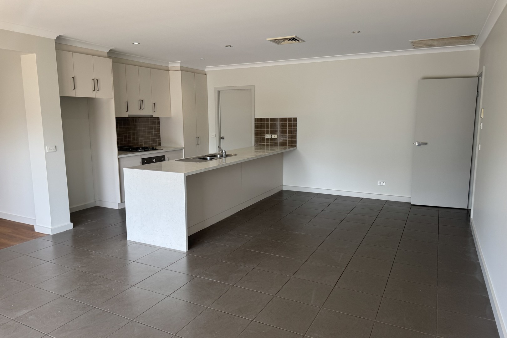 1/6 John Monash Boulevard, Mildura, VIC 3500, Mildura - Thumbnail 5