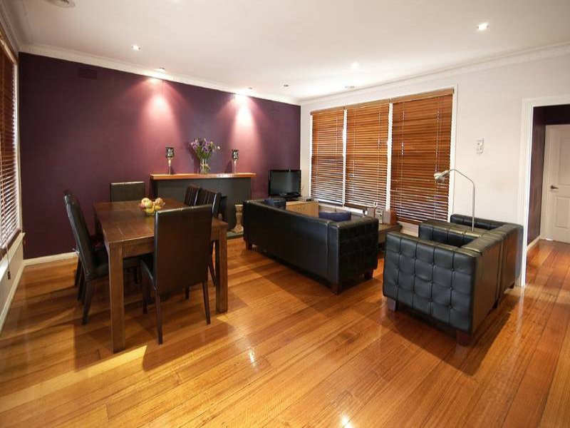 1/6 Kuebler Street, Glen Waverley, VIC 3150 - Thumbnail 2 - 27/05/2025