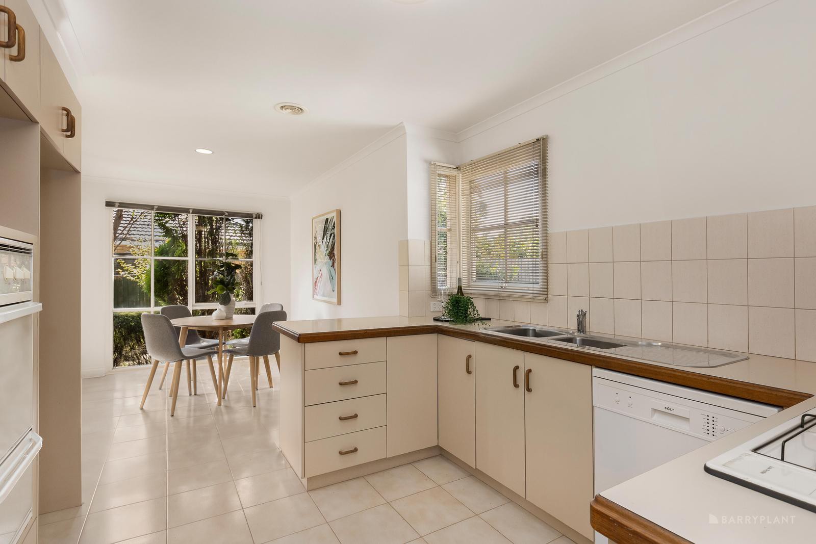 1/6 Mahoney Street, Templestowe Lower, VIC 3107, Templestowe Lower - Thumbnail 3