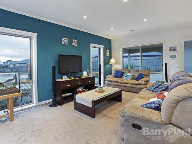 1/6 Newbank Court, Leopold, VIC 3224 - Thumbnail 2 - 01/03/2024