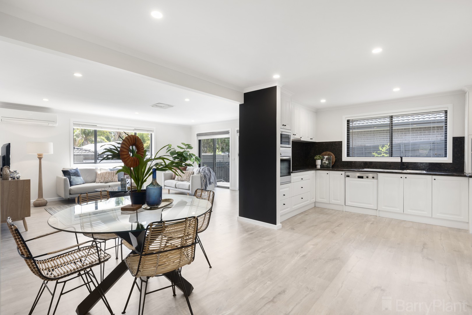 1/6 Plaza Court, Lilydale, VIC 3140, Lilydale - Thumbnail 2