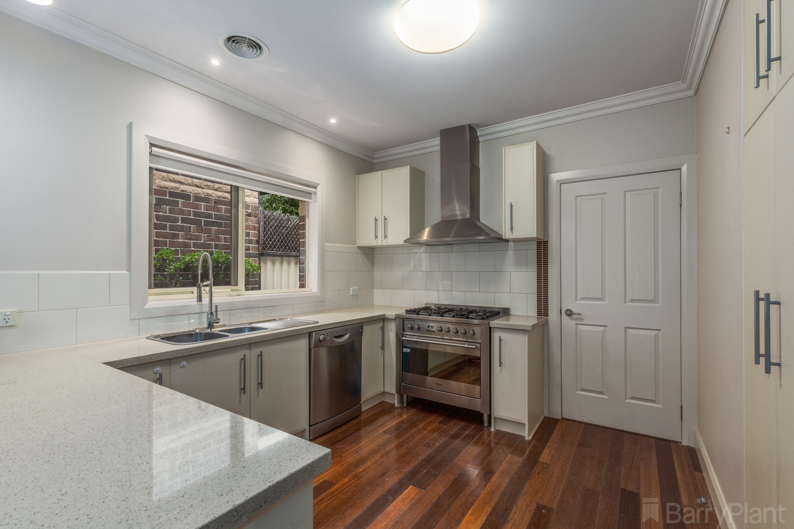 1/6 Premier Avenue, Vermont, VIC 3133, Vermont - Thumbnail 2