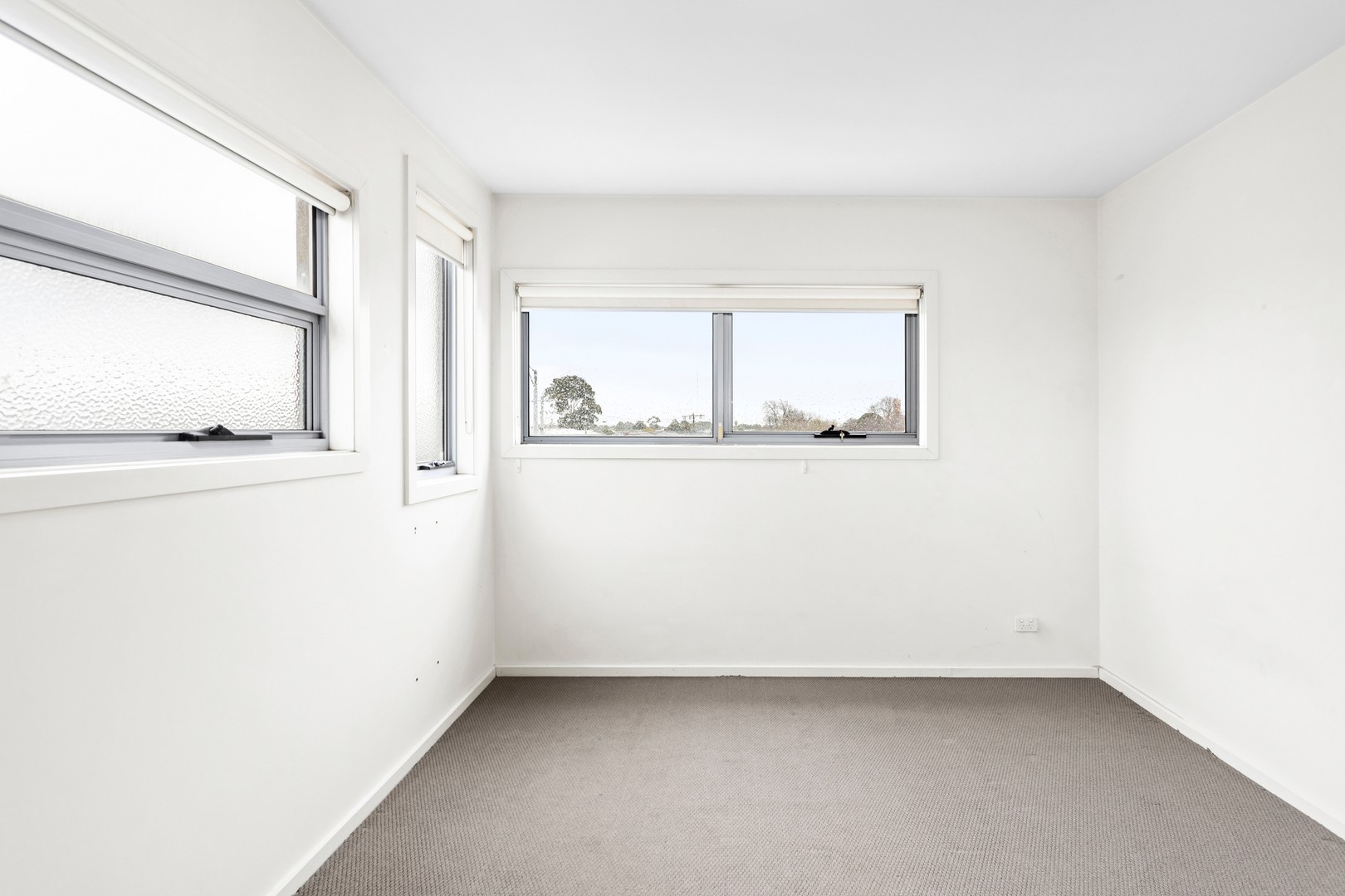1/6 Rosamond Road, Footscray, VIC 3011, Footscray - Thumbnail 4