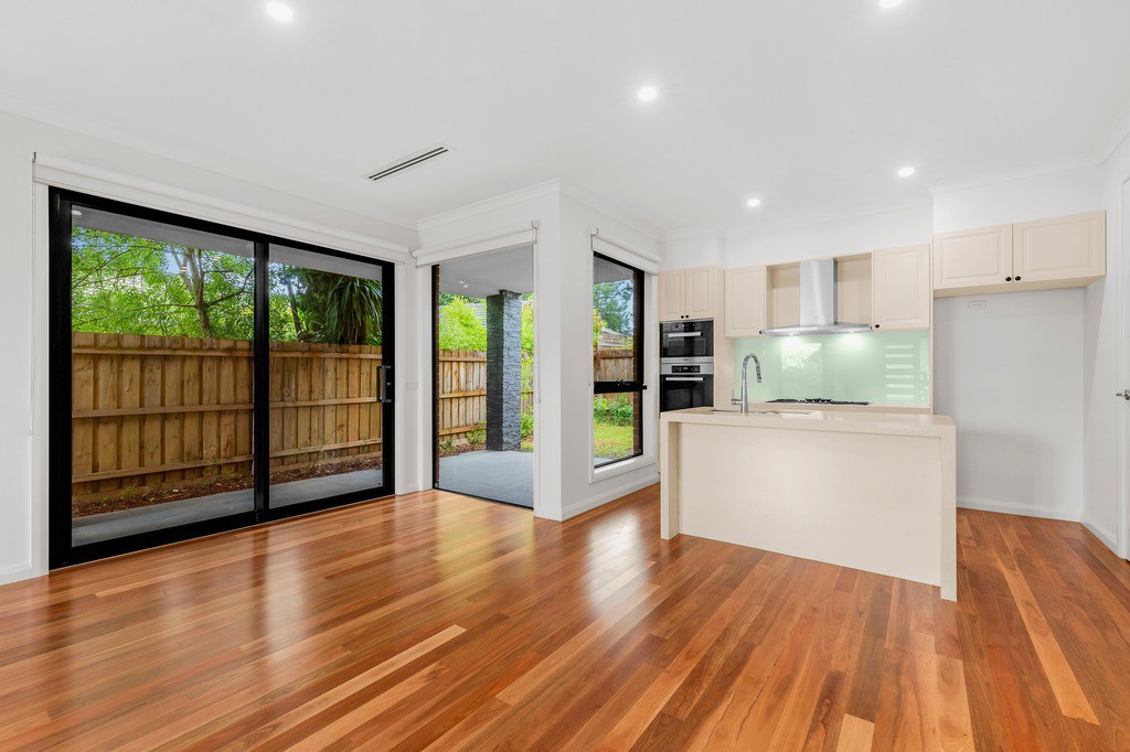 1/6 Rowallan Court, Doncaster East, VIC 3109 - Thumbnail 2 - 06/01/2025